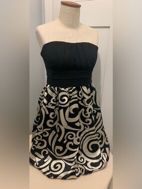 London Times Black and Cream Strapless A-Line Dress size 6